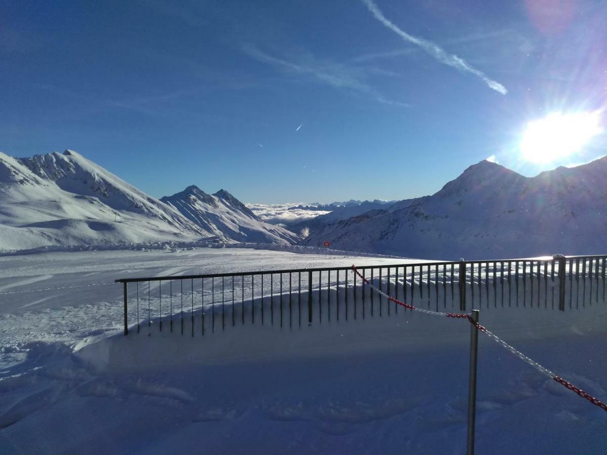 Silzerhof Lägenhet Haiming Exteriör bild